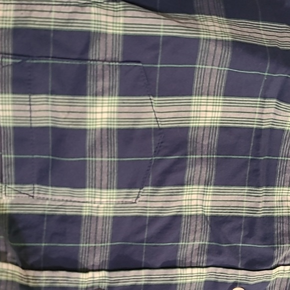 Boys button down shirt NWT - Picture 4 of 5